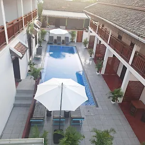 Pavilion & Travel Luang Prabang