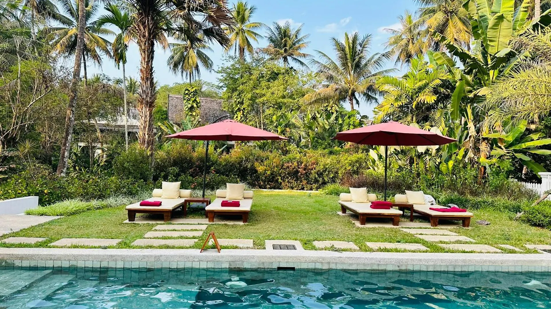 Parasol Blanc Luang Prabang