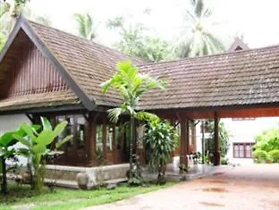 Parasol Blanc Luang Prabang 3*,  Laos